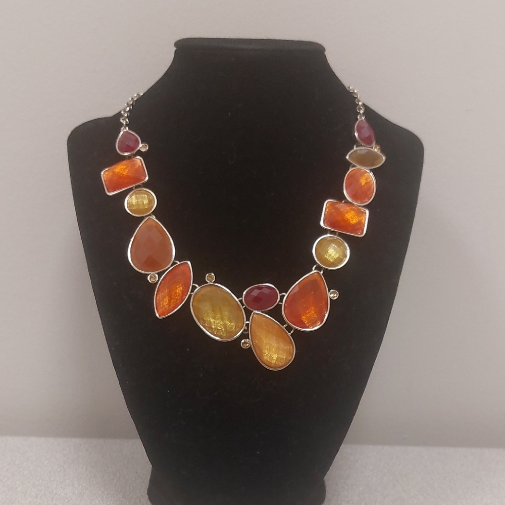 Premier Designs Poppy Multi Color Silvertone Statement Necklace